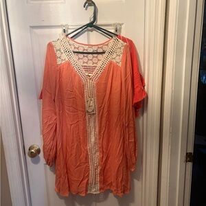 Entro Coral and Cream Lace Tunic